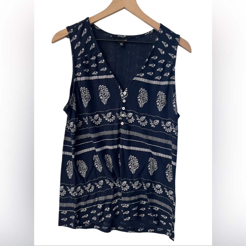 LUCKY BRAND NAVY TOP - Picture 8 of 9